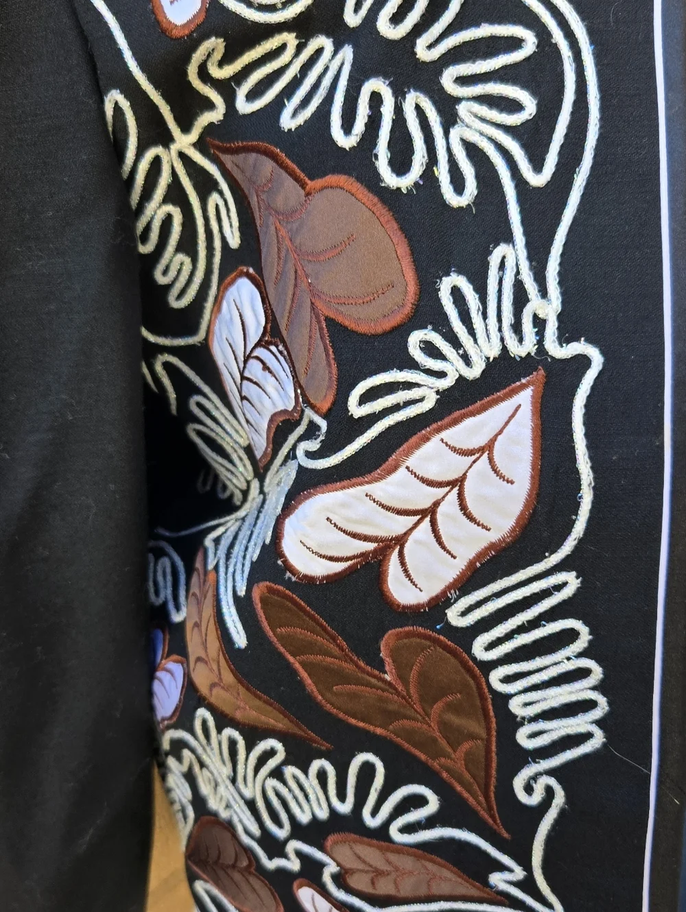 Andre Kim Vintage Black Embroidered Open-Front Jacket - Black/Brown Leaf Motif - Picture 3 of 11
